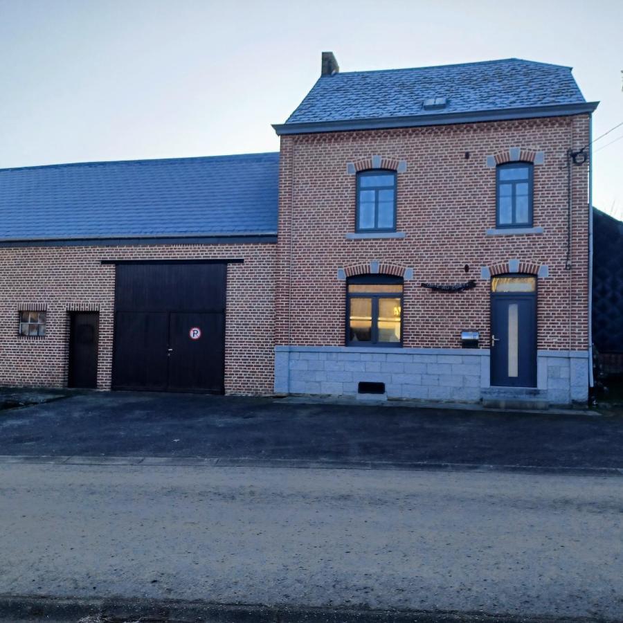 Gite Au Cortil Chevetogne Bagian luar foto